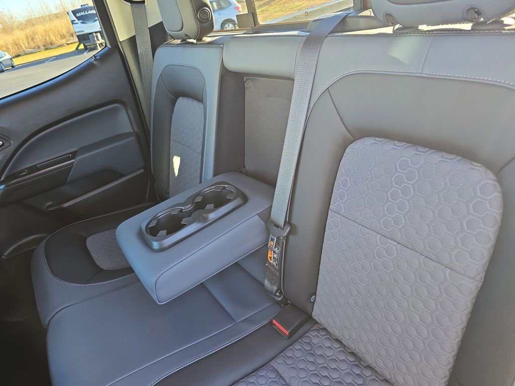 Used 2022 Chevrolet Colorado Z71 w/ Safety Package image 14