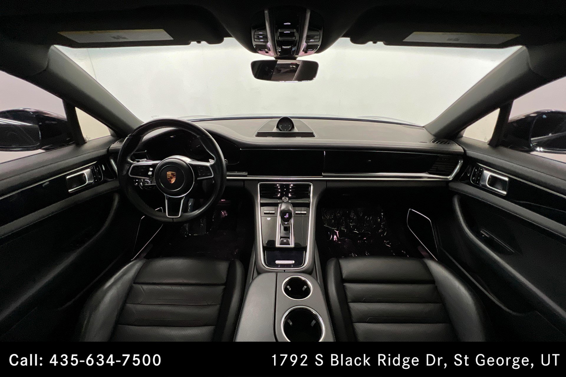 Used 2017 Porsche Panamera 4 AWD/4WD image 9