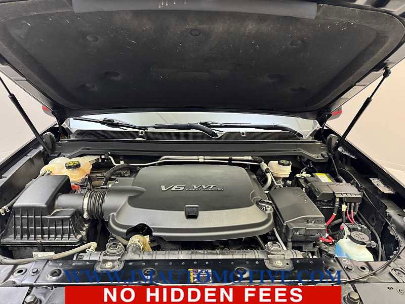 Used 2022 Chevrolet Colorado LT w/ Redline Special Edition image 10