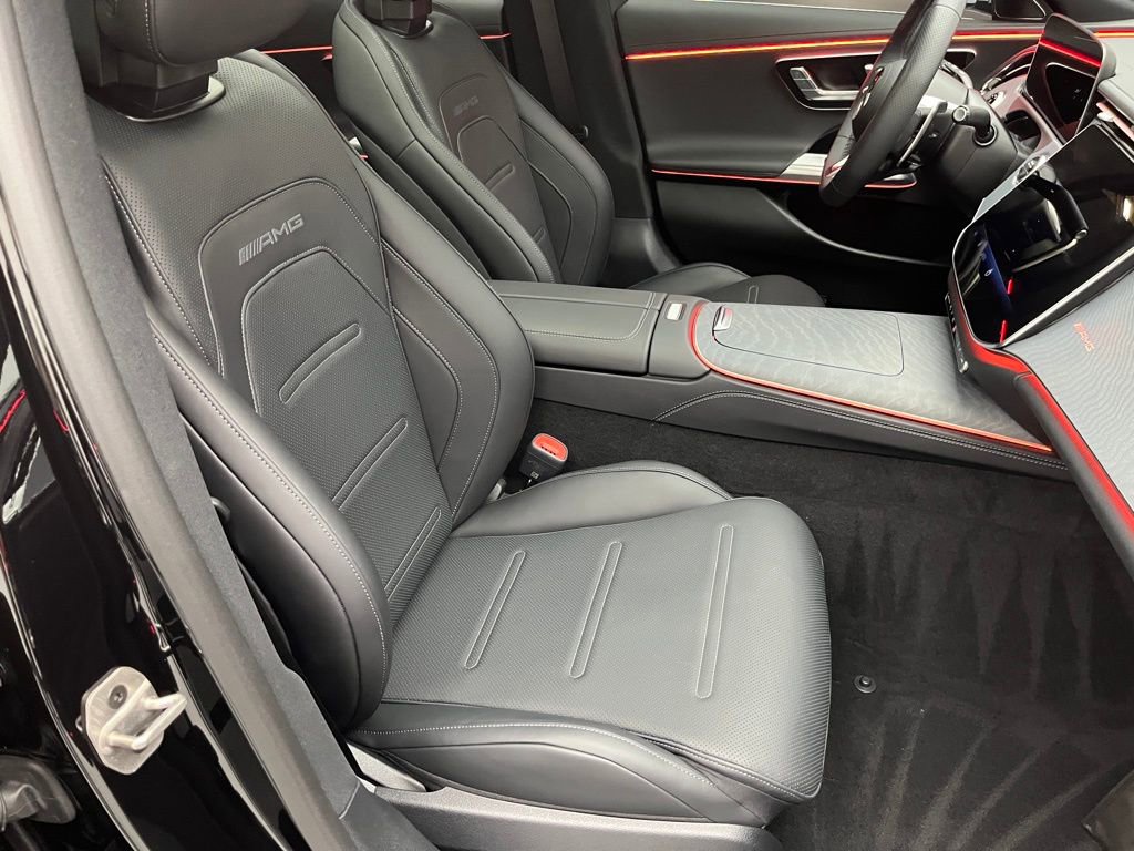 Used 2025 Mercedes-Benz E 53 AMG e 4MATIC Sedan image 38