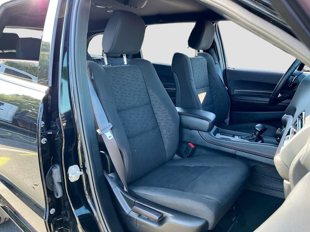 Certified 2025 Dodge Durango GT w/ Blacktop Package AWD/4WD image 28