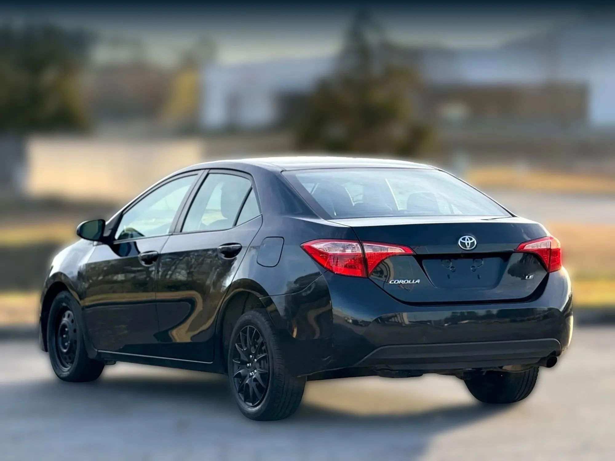 Used 2019 Toyota Corolla L image 10