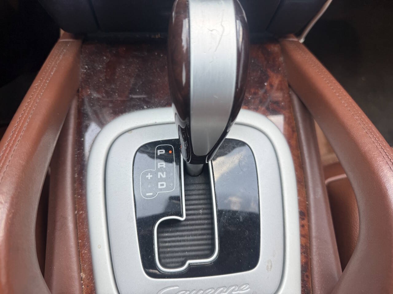 Used 2008 Porsche Cayenne S AWD/4WD image 16
