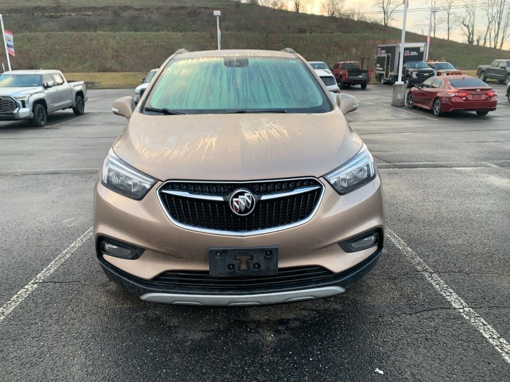 Used 2019 Buick Encore Sport Touring image 9