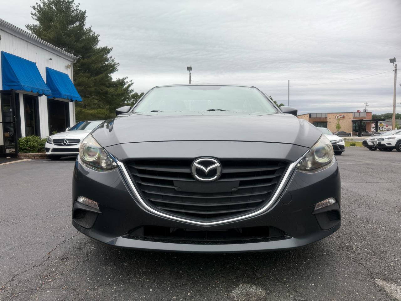 Used 2014 MAZDA MAZDA3 i Grand Touring FWD image 2
