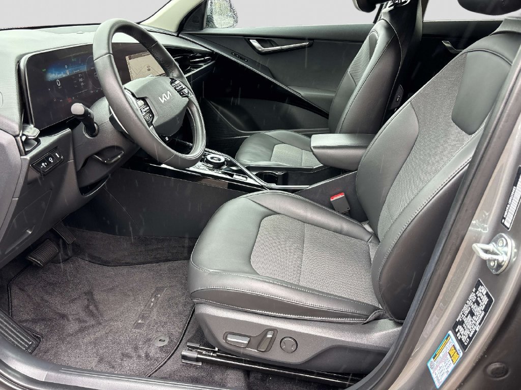 Used 2024 Kia Niro Wind FWD image 8