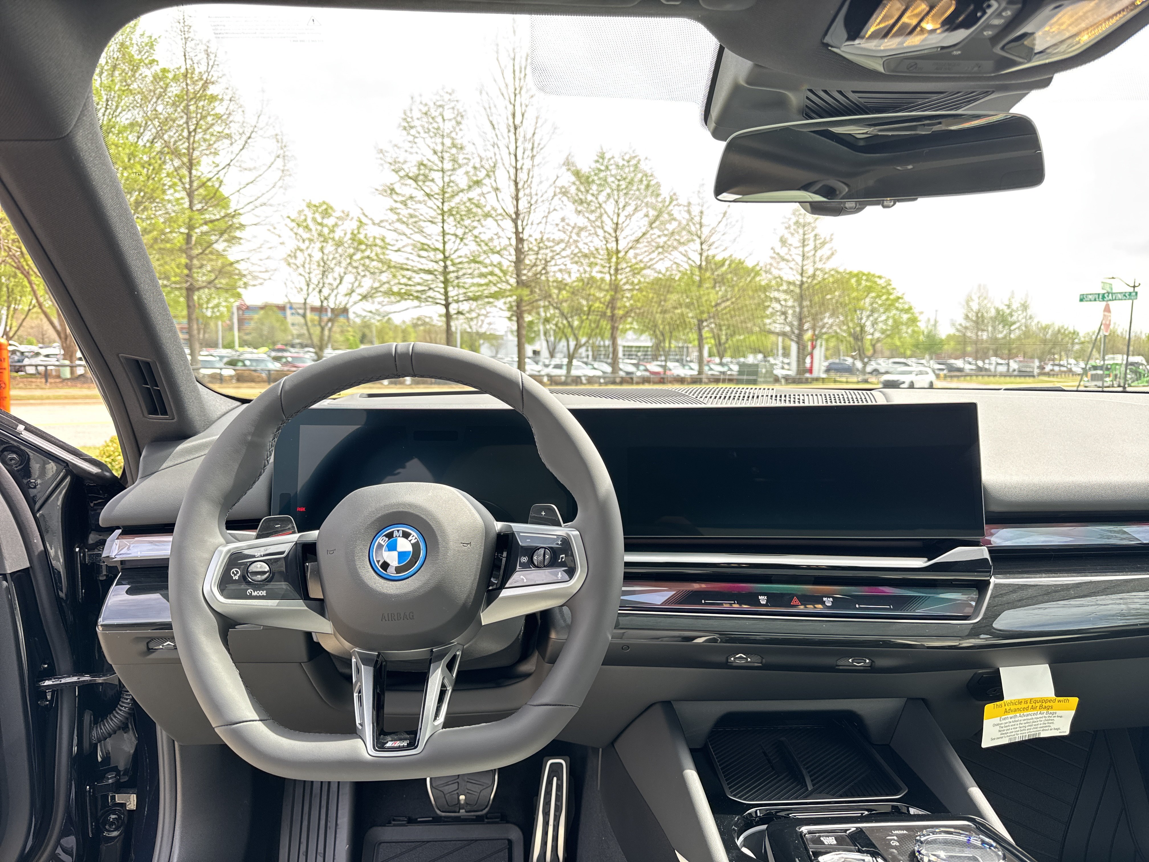 New 2026 BMW 550e xDrive w/ Executive Package AWD/4WD image 12