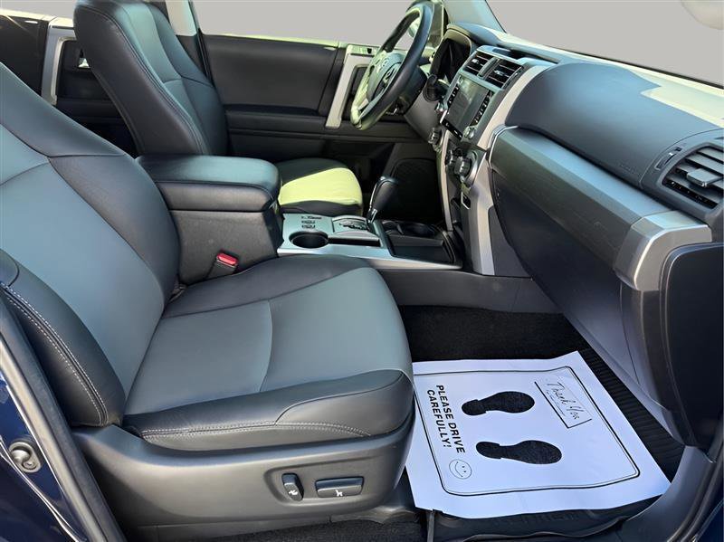 Used 2021 Toyota 4Runner SR5 Premium w/ Moonroof Package RWD image 30