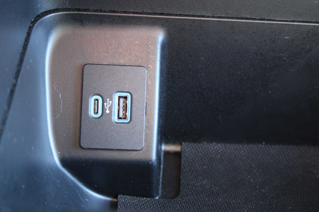 Used 2024 Ford F150 XLT w/ FX4 Off-Road Package AWD/4WD image 48