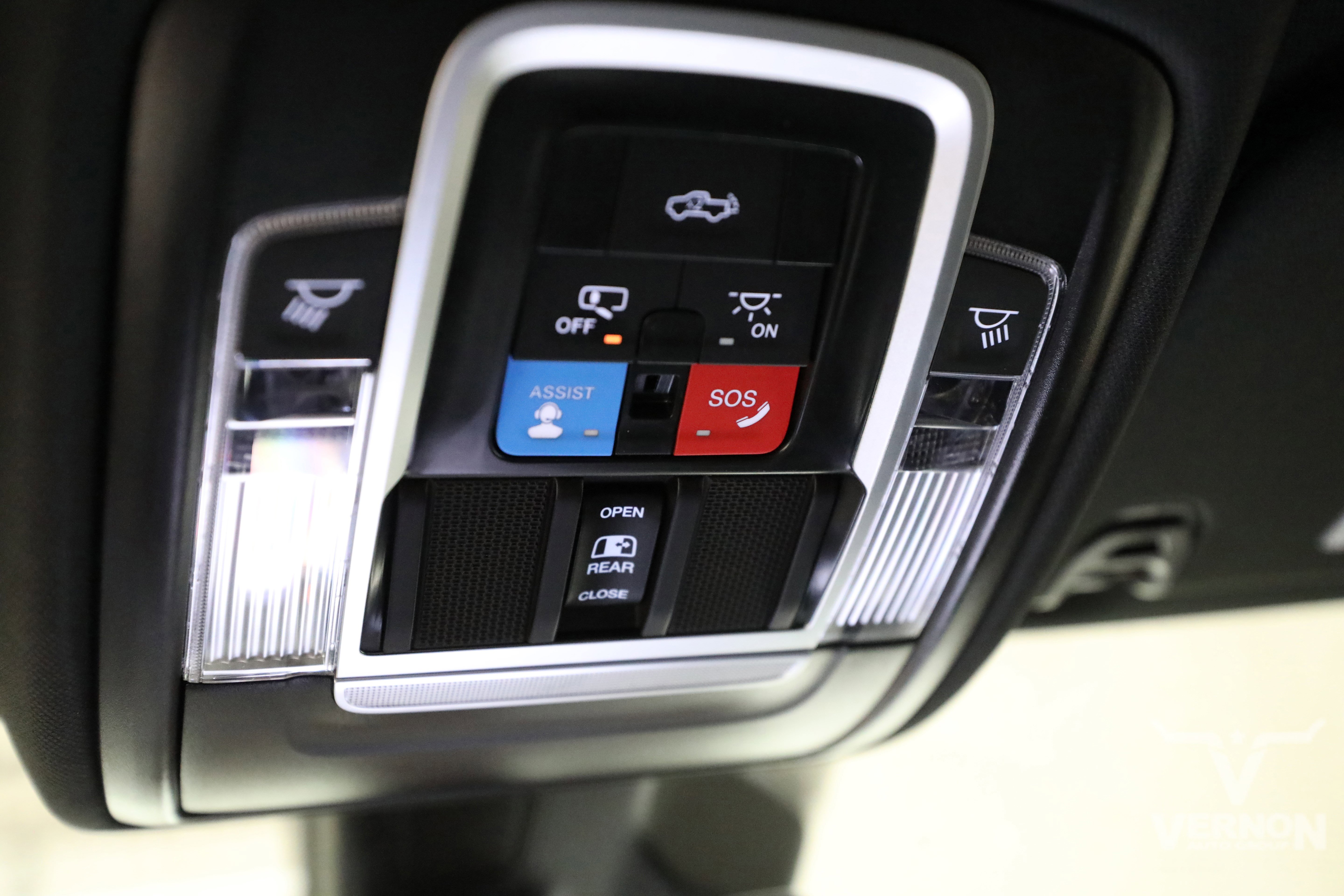 New 2026 RAM 1500 4x4 Crew Cab image 25