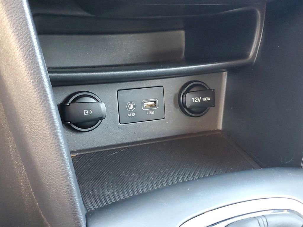 Used 2019 Hyundai Kona SEL image 27