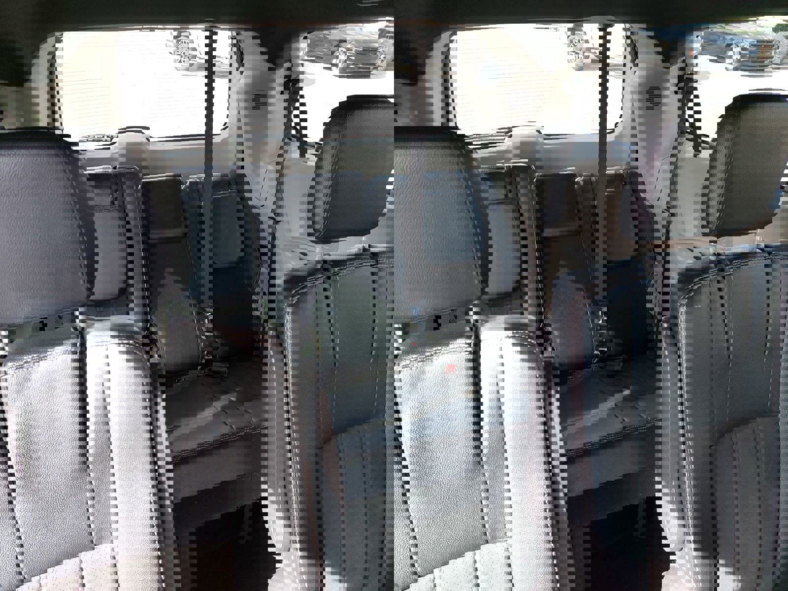 Used 2019 Dodge Grand Caravan SXT image 13