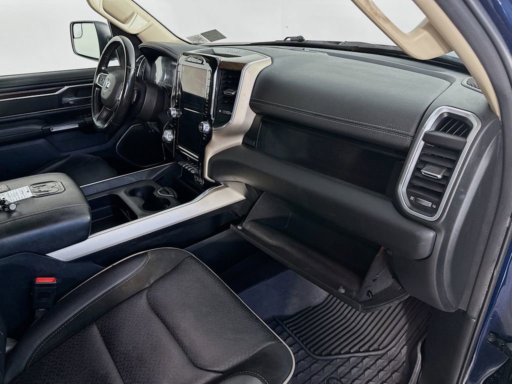 Used 2021 RAM 1500 Laramie AWD/4WD image 31