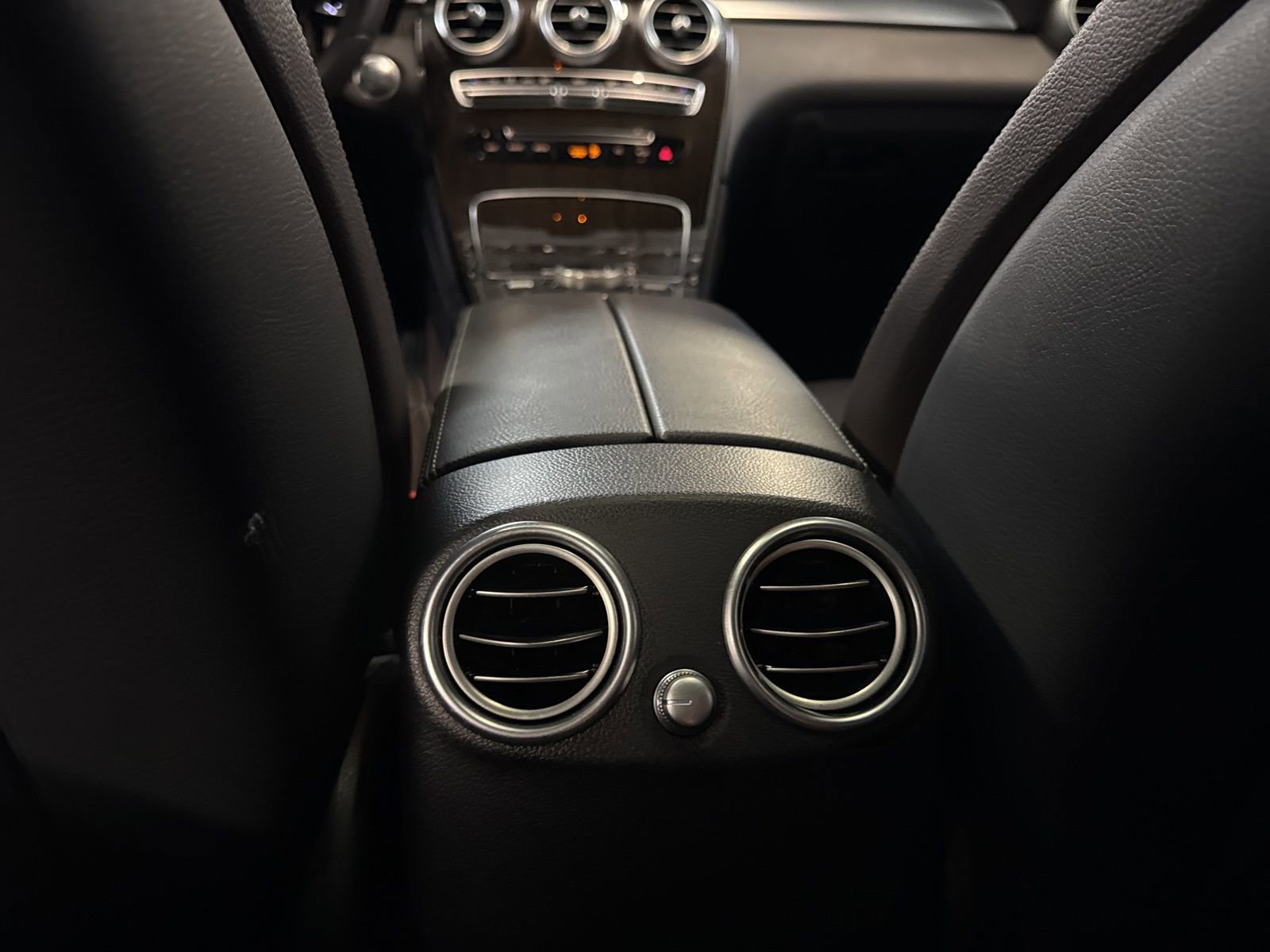 Used 2017 Mercedes-Benz GLC 300 4MATIC image 20