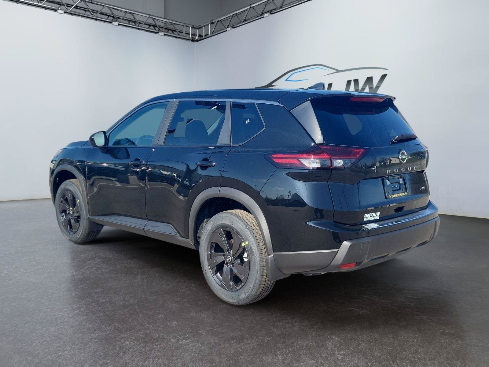 New 2026 Nissan Rogue SV AWD/4WD image 5