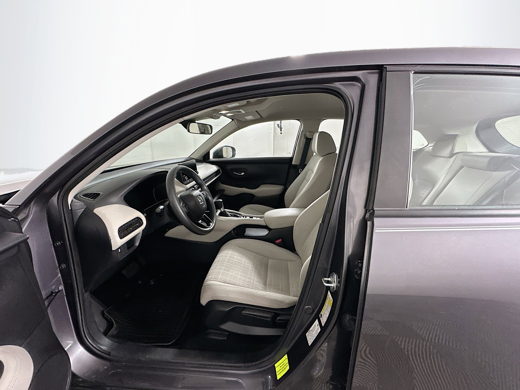 Used 2024 Honda HR-V LX image 13