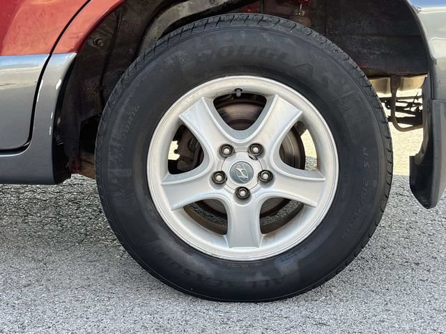 Used 2001 Hyundai Santa Fe GLS AWD/4WD image 13