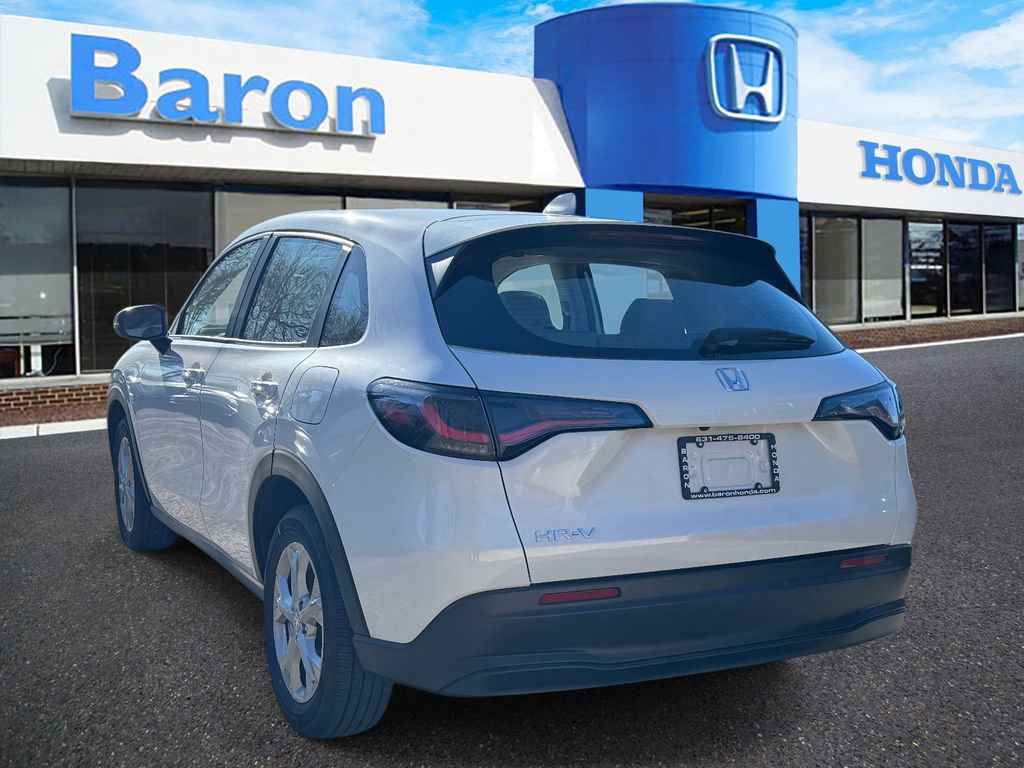 Used 2025 Honda HR-V LX image 4