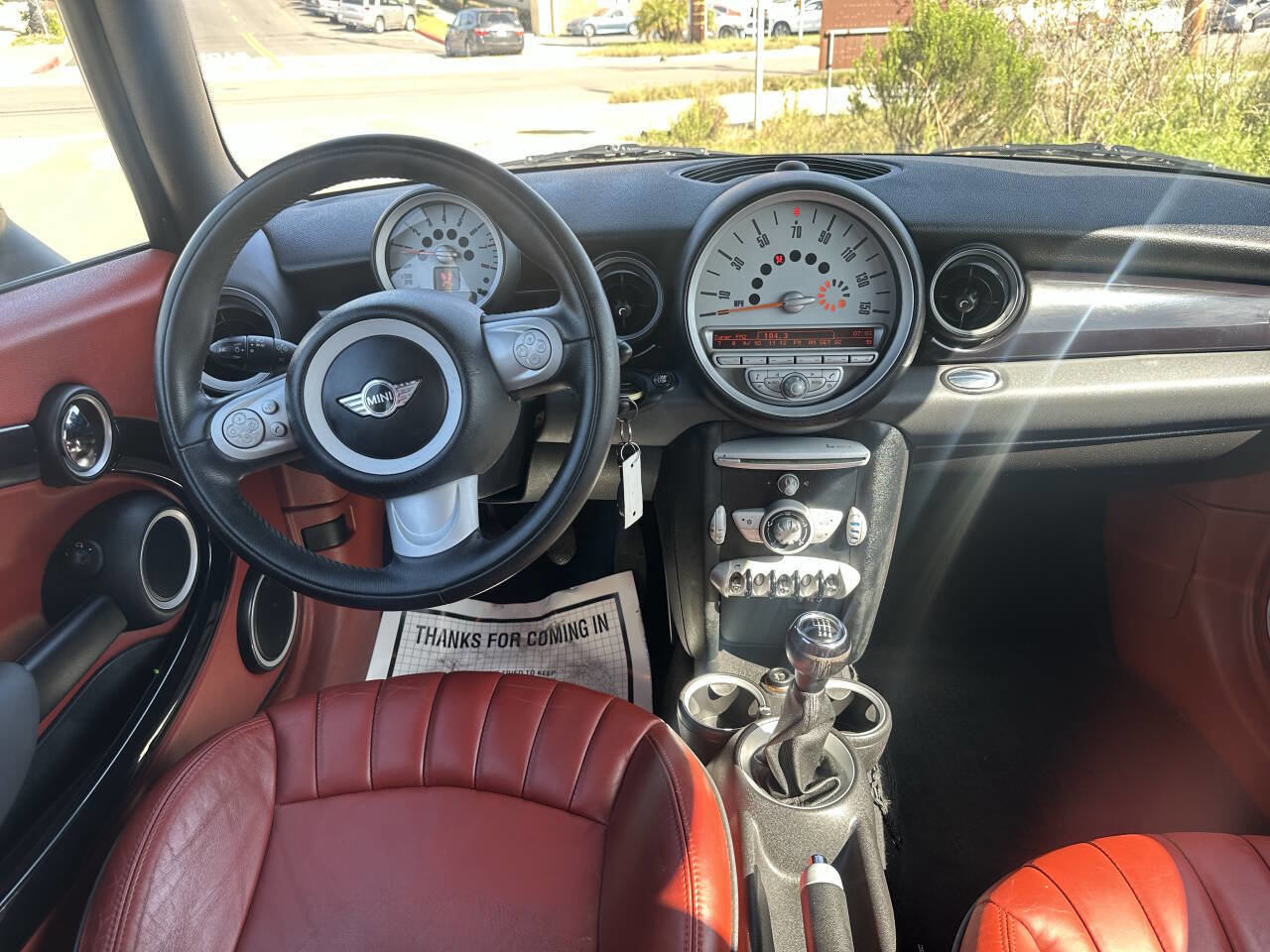 Used 2008 MINI Cooper Hardtop image 13