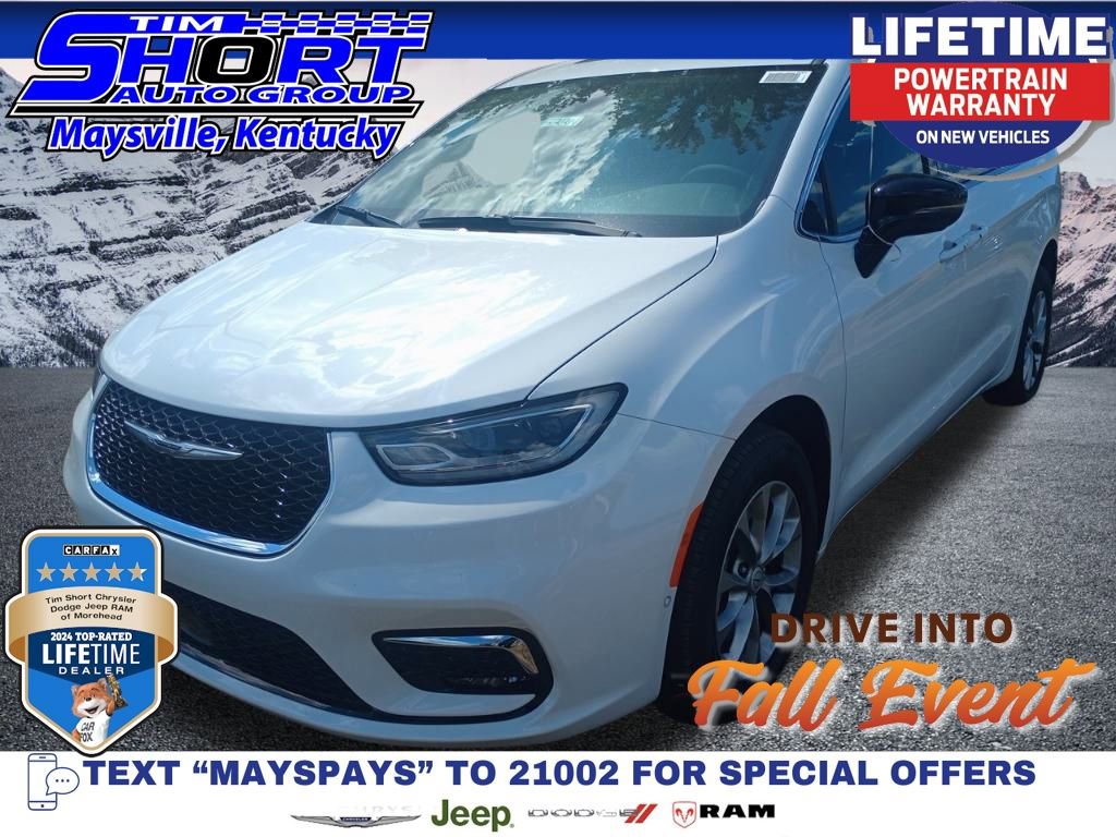 New 2026 Chrysler Pacifica Select
