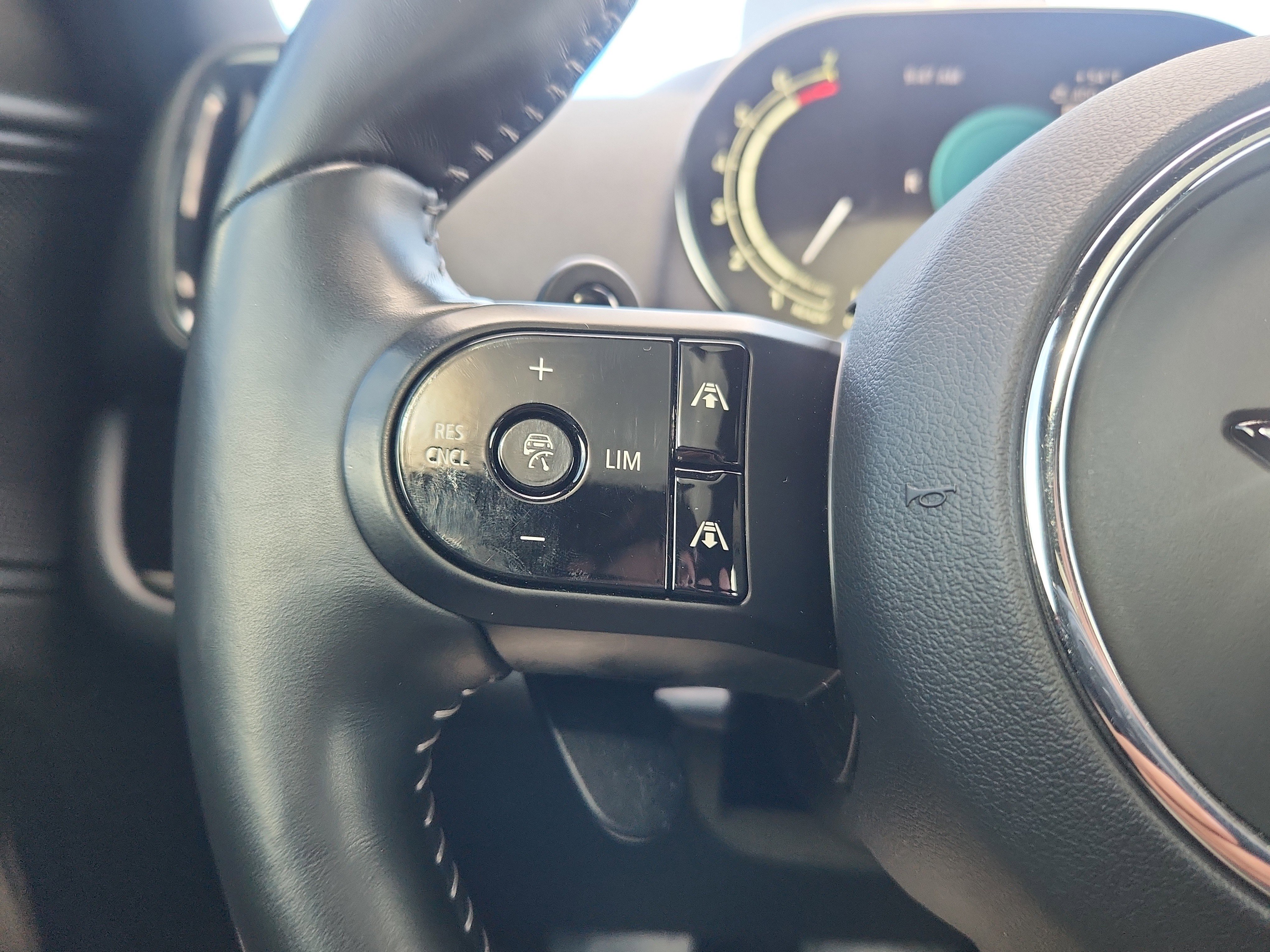 Used 2022 MINI Cooper Countryman S w/ Premium Package AWD/4WD image 30