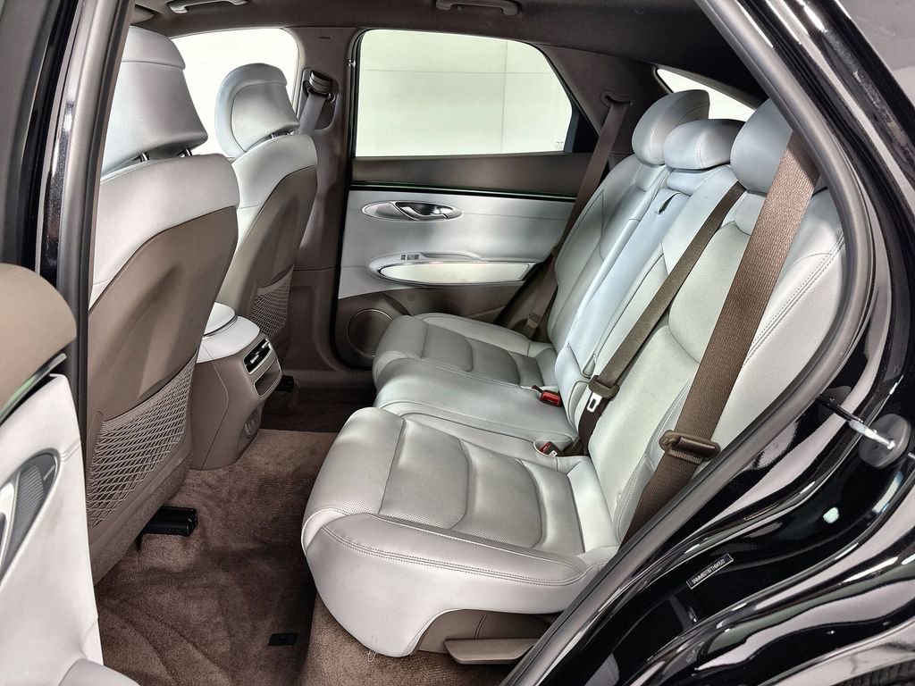 New 2026 Genesis GV70 2.5T Advanced AWD/4WD image 25