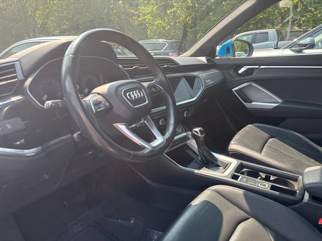 Used 2023 Audi Q3 2.0T Premium AWD/4WD image 8