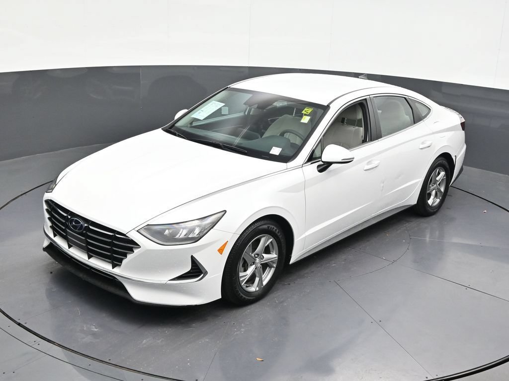 Used 2022 Hyundai Sonata SE w/ Preferred Accessory Package FWD image 16