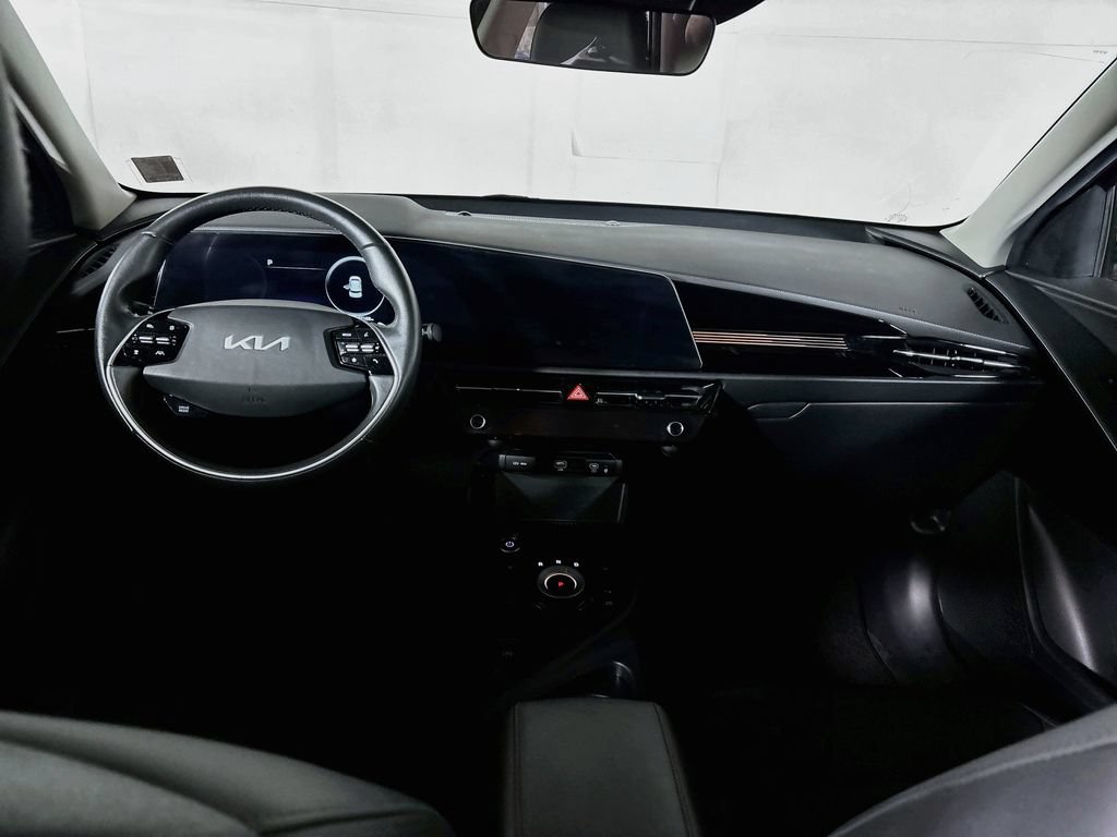 Certified 2023 Kia Niro Wind FWD image 13