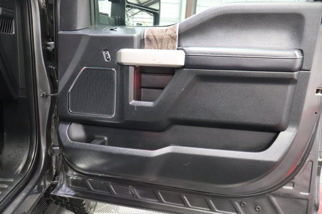 Used 2018 Ford F250 Lariat w/ Lariat Ultimate Package AWD/4WD image 70