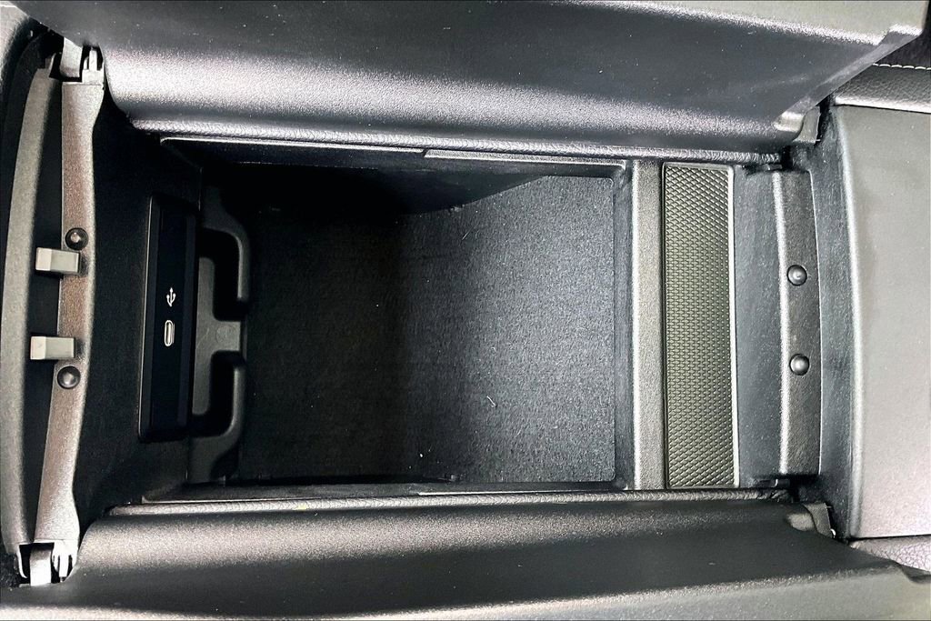 Certified 2024 Mercedes-Benz GLS 450 4MATIC image 26