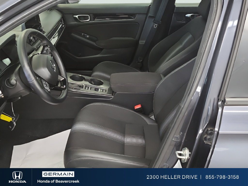 Used 2025 Honda Civic Sport image 6