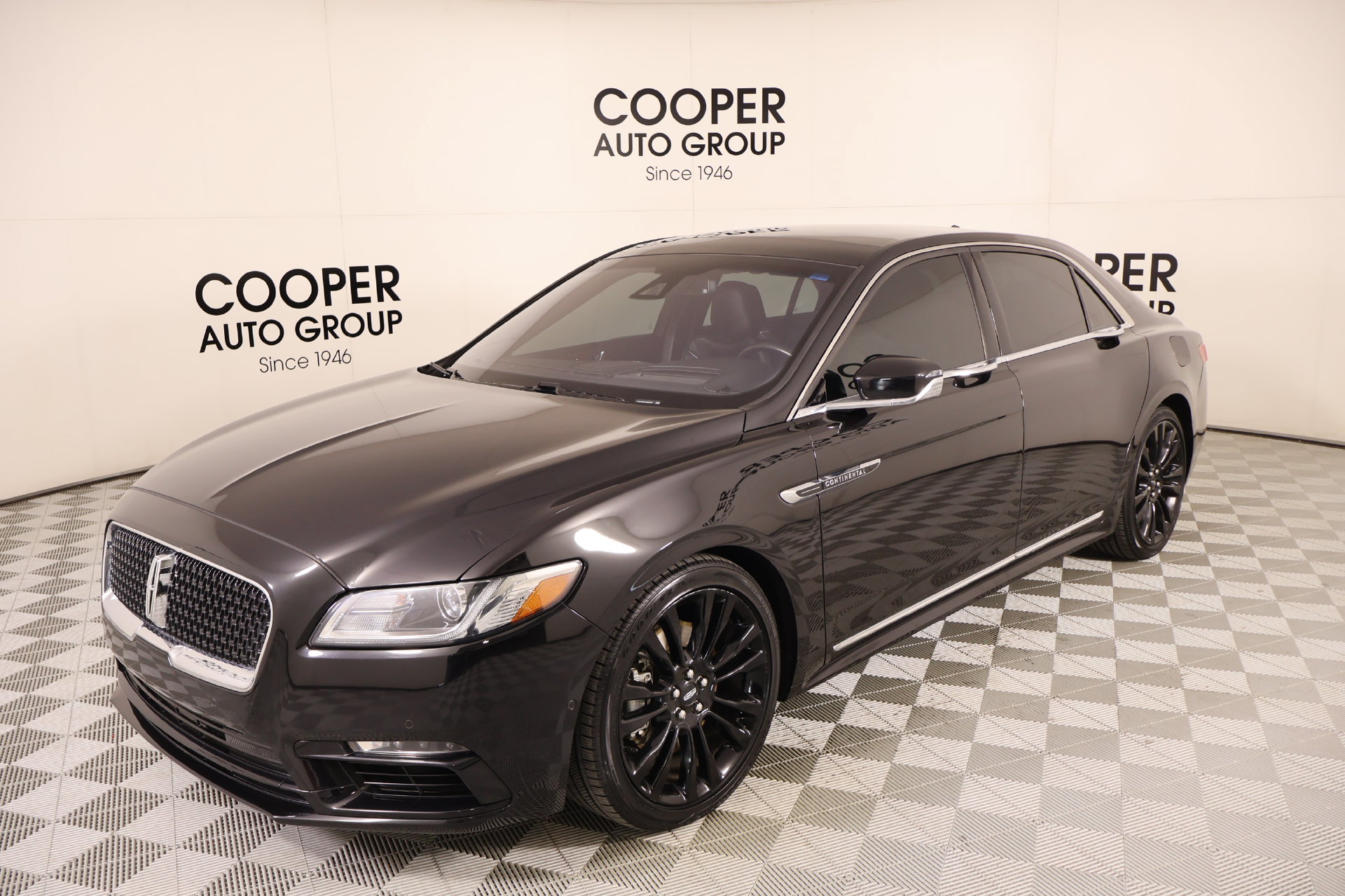 Used 2020 Lincoln Continental Reserve FWD image 10