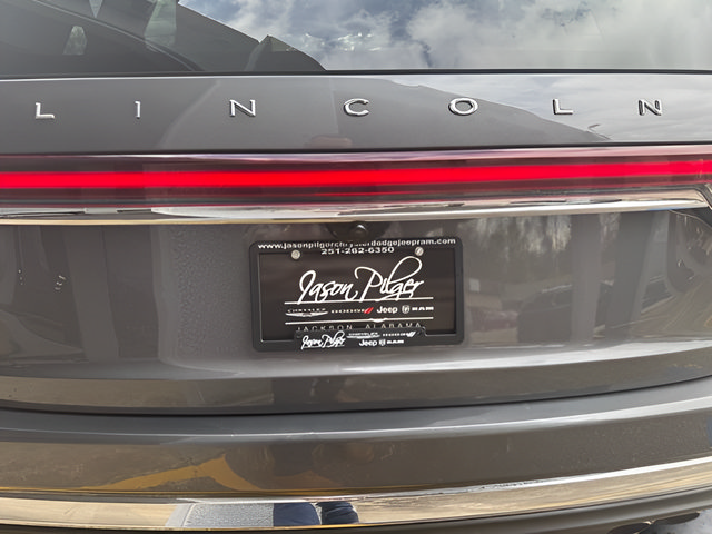 Used 2023 Lincoln Aviator Reserve w/ Equipment Group 201A AWD/4WD image 32