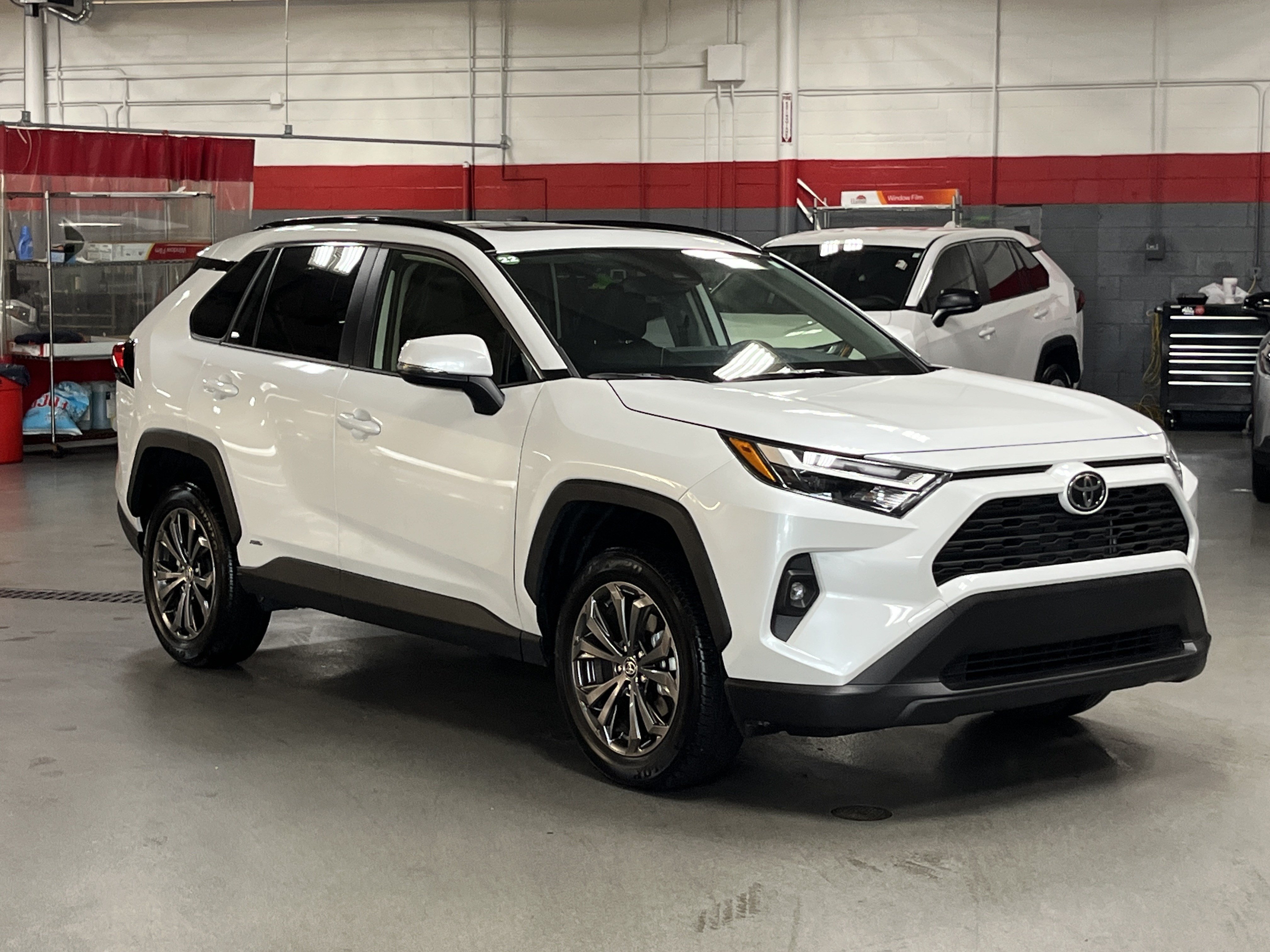 Certified 2025 Toyota RAV4 XLE Premium AWD/4WD image 2