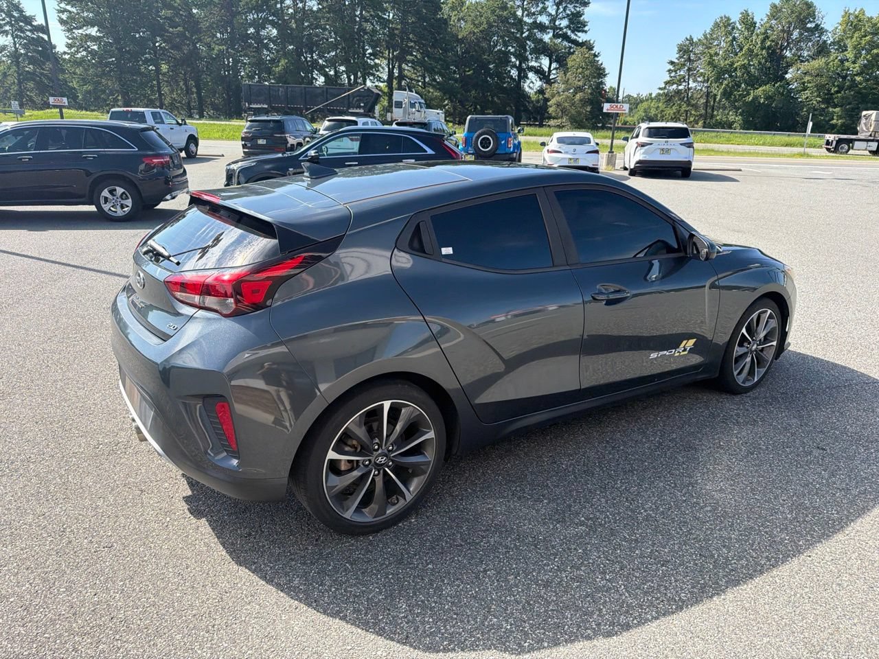Used 2020 Hyundai Veloster 2.0 Premium FWD image 8