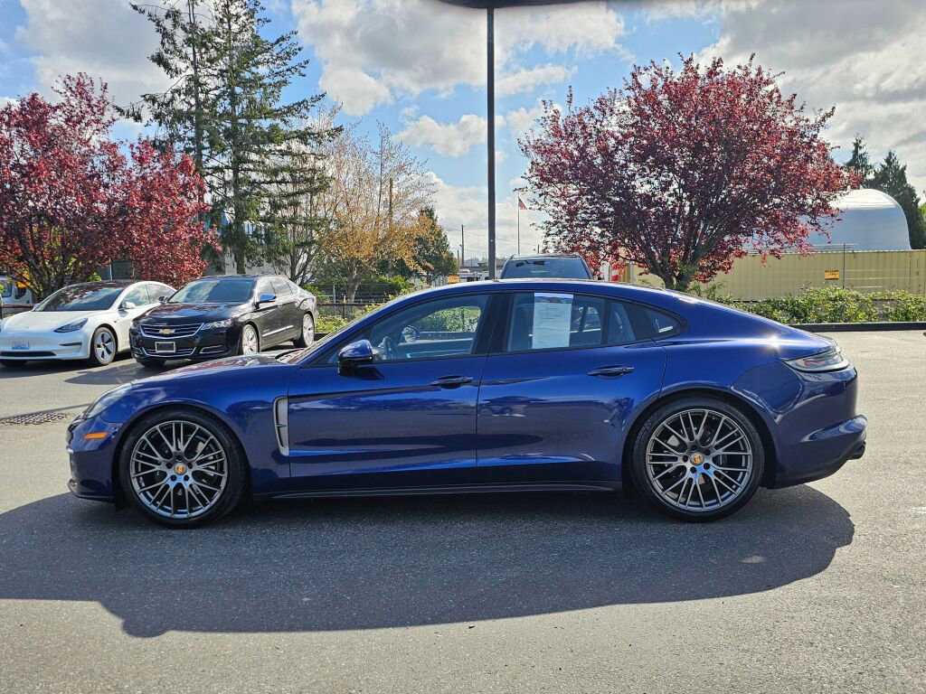 Used 2022 Porsche Panamera 4 Platinum Edition w/ Assistance Package image 4