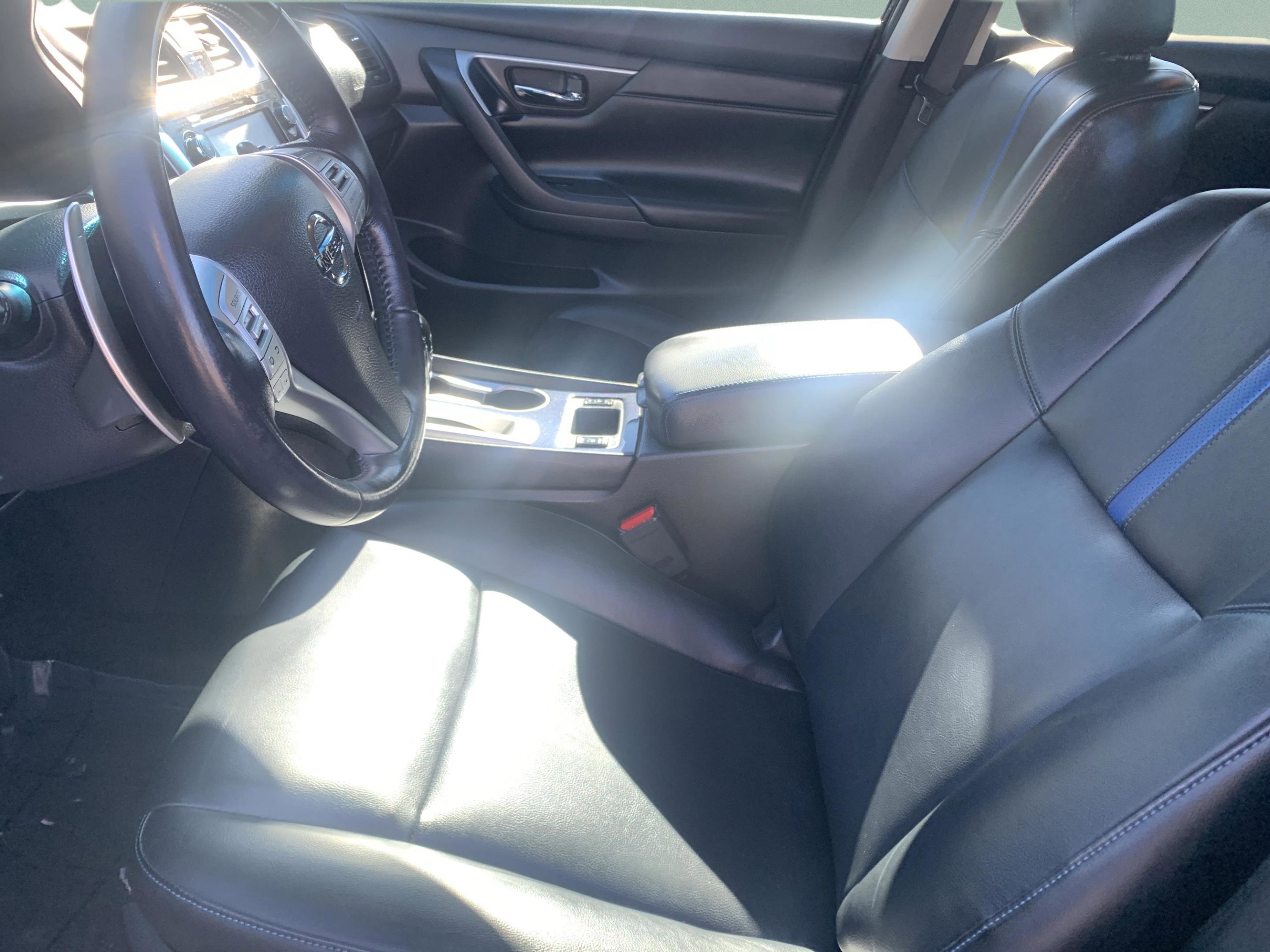 Used 2018 Nissan Altima 2.5 SR w/ SR Special Edition image 13