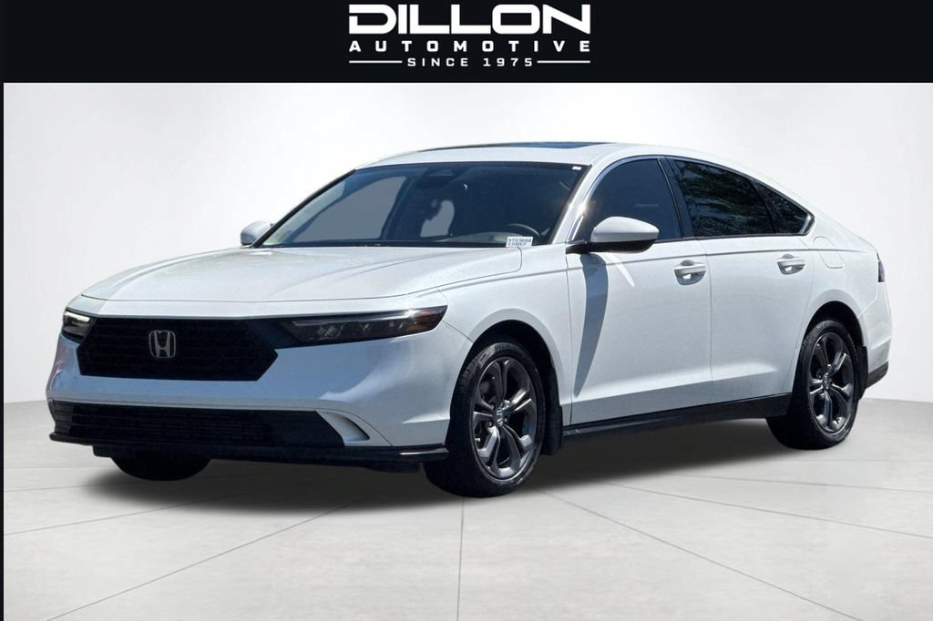 Used 2023 Honda Accord EX image 8