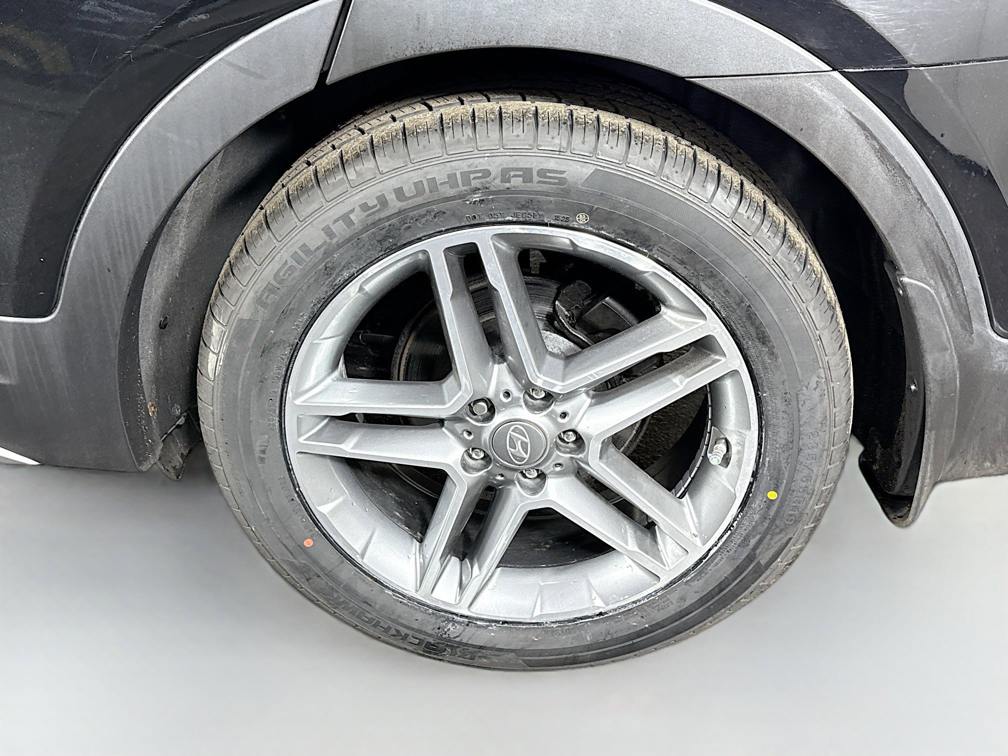 Used 2017 Hyundai Santa Fe Limited w/ Cargo Package image 37