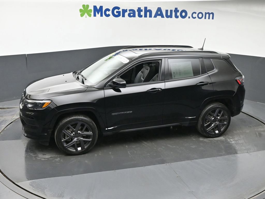 Used 2025 Jeep Compass Limited w/ High Altitude Package image 20