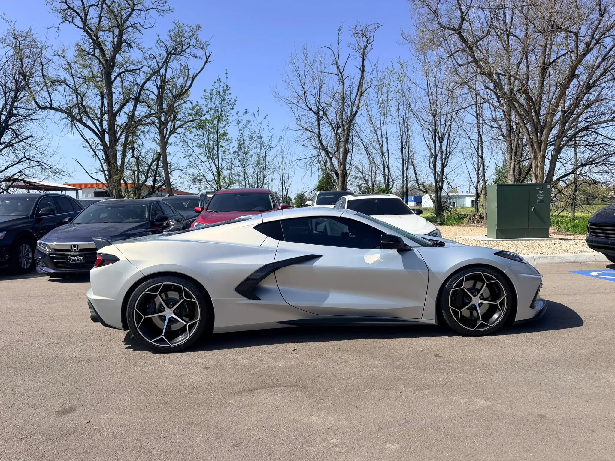 Used 2023 Chevrolet Corvette Stingray Premium Cpe w/ Z51 Performance Package RWD image 7