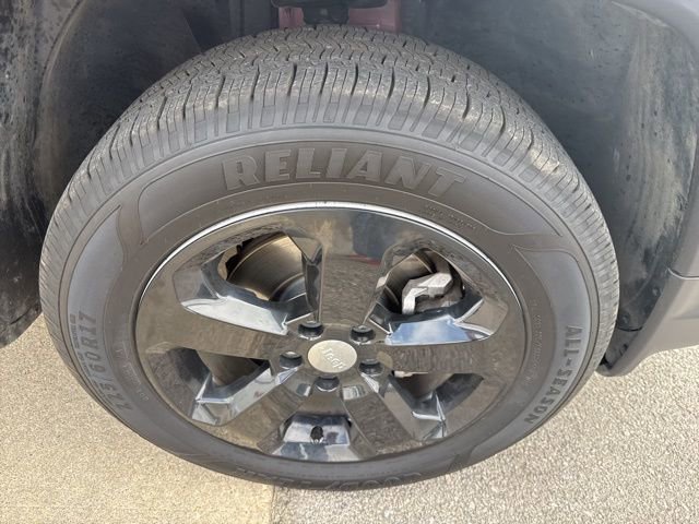 Used 2021 Jeep Compass Latitude image 5