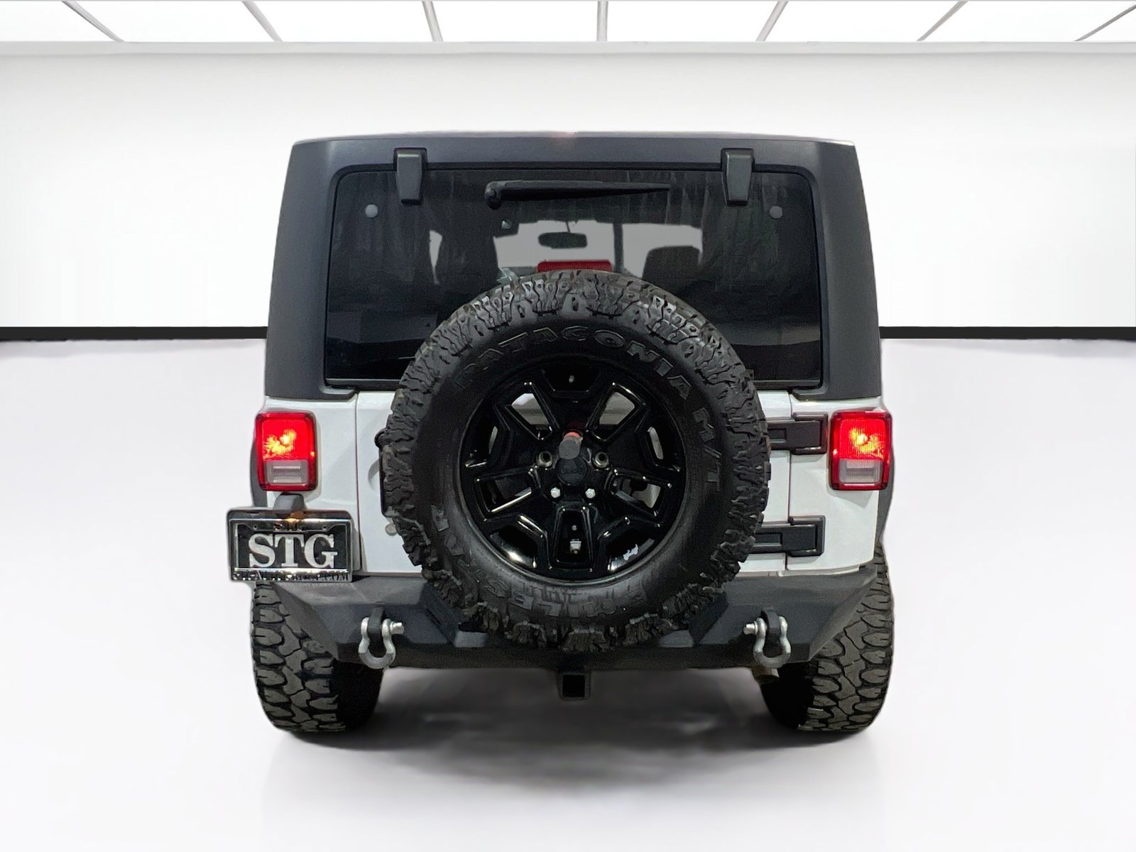 Used 2017 Jeep Wrangler Sport AWD/4WD image 5