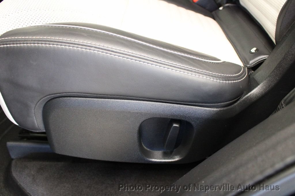 Used 2022 Land Rover Discovery HSE R-Dynamic AWD/4WD image 39