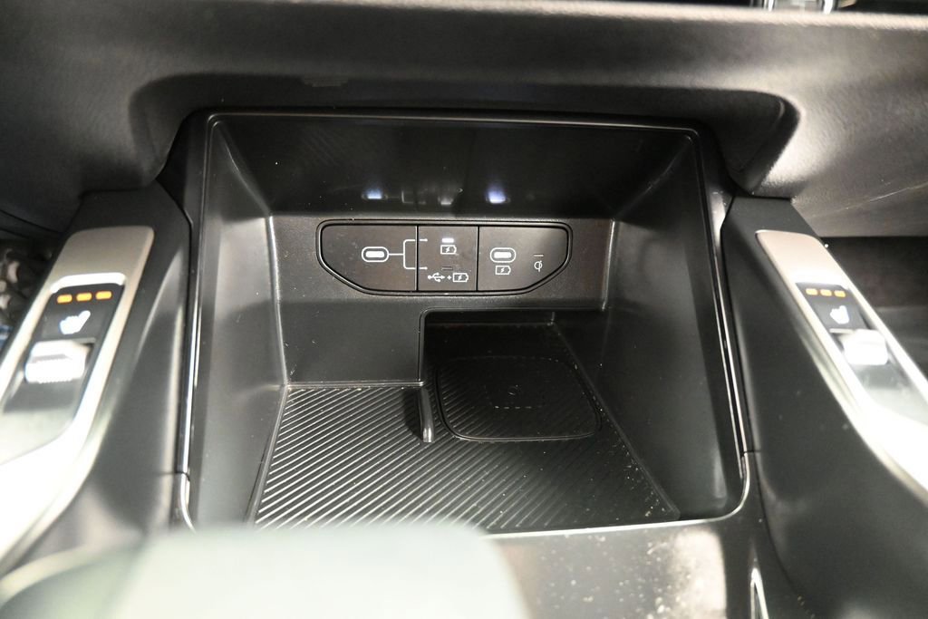 Used 2025 Kia Sorento S FWD image 26