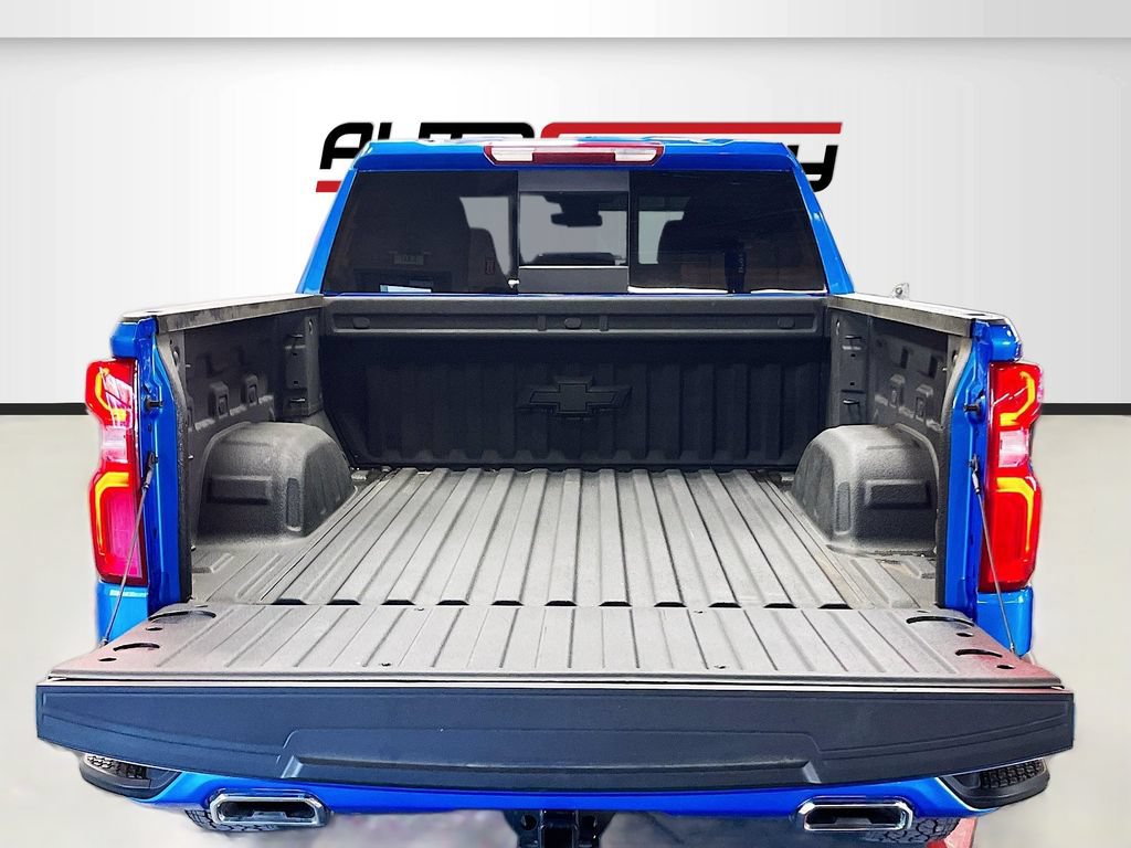 Used 2025 Chevrolet Silverado 1500 RST AWD/4WD image 27