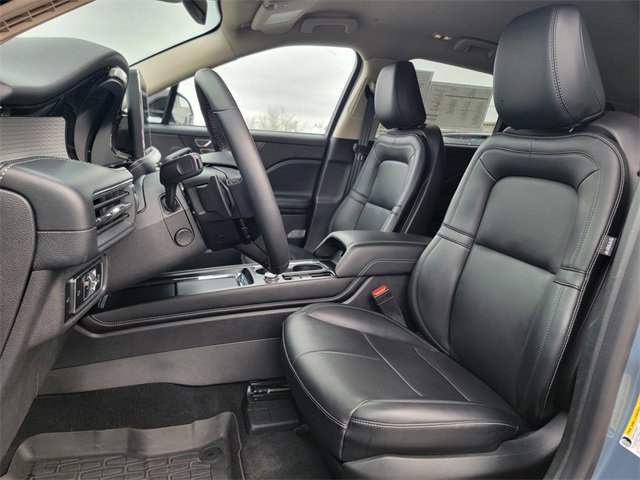 Certified 2024 Lincoln Corsair AWD w/ Equipment Group 101A image 20