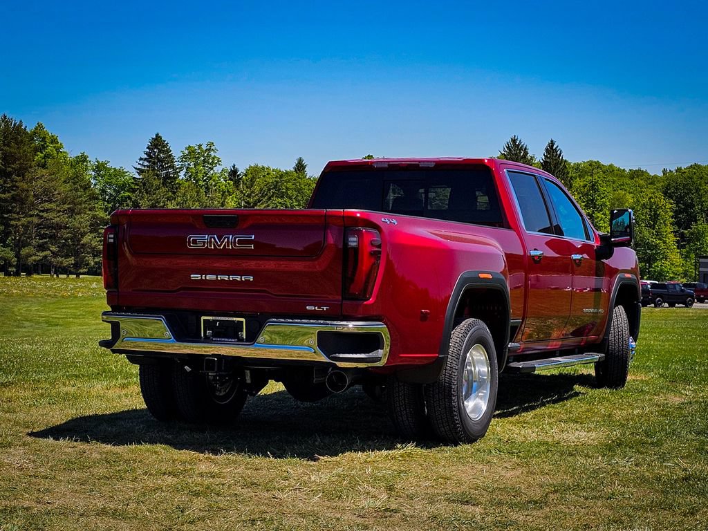 New 2026 GMC Sierra 3500 SLT w/ SLT Premium Package AWD/4WD image 3