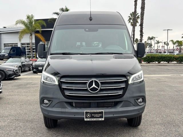 Used 2024 Mercedes-Benz Sprinter 3500 image 10